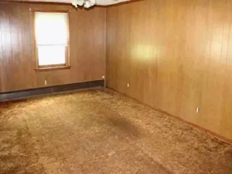 356 E 5th Ave, Warren, PA 16365 photo 5
