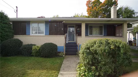 1108 Martin Ave, New Kensington, PA 15068