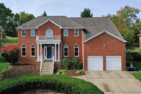 171 Hickory Heights Dr, Bridgeville, PA 15017