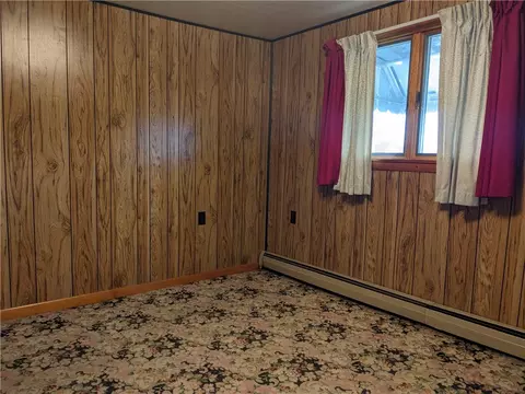 122 N Main St, Elderton, PA 15736 photo 7