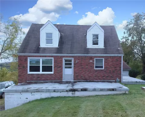 1308 Oakridge Rd, Mcdonald, PA 15057
