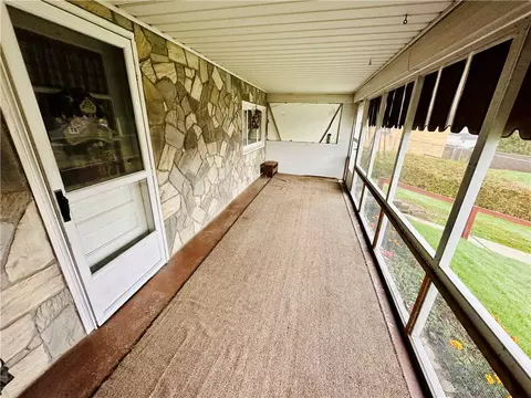 Exterior - 5874 Madison Ave, Export, PA 15632 photo 3 of 3