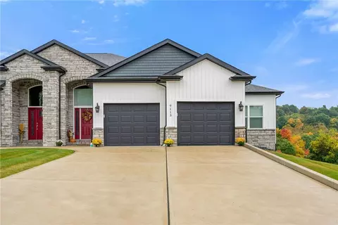 9113 Riley Way, North Huntingdon, PA 15642