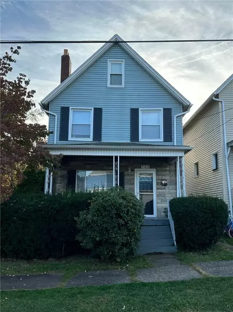 723 Horner St, Brackenridge, PA 15014