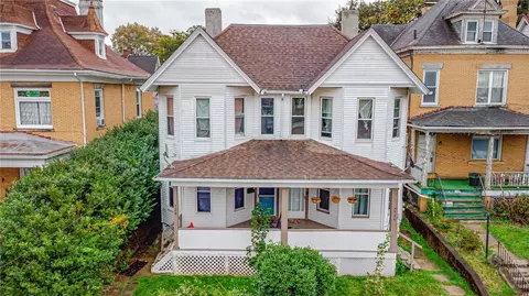 126-128 N 2nd St, Jeannette, PA 15644