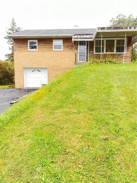 1203 Collins Ave, Aliquippa, PA 15001
