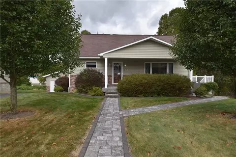 709 Indiana, Avonmore, PA 15618