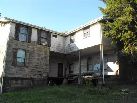 209 Lauffer Mine Rd, Export, PA 15632 photo 4