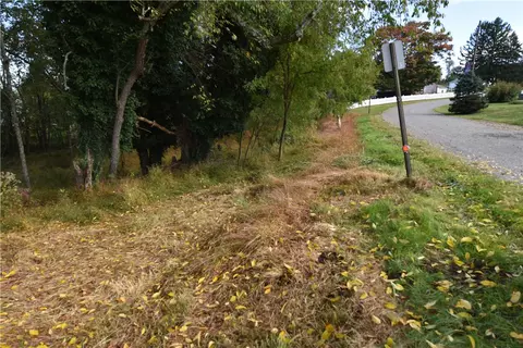 lot Apt 4 Shirley Dr, Leechburg, PA 15656