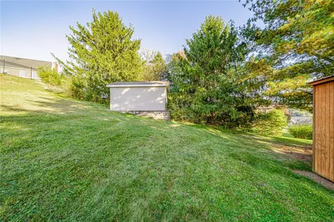 5602 Fox Chase Dr, Export, PA 15632 photo 45