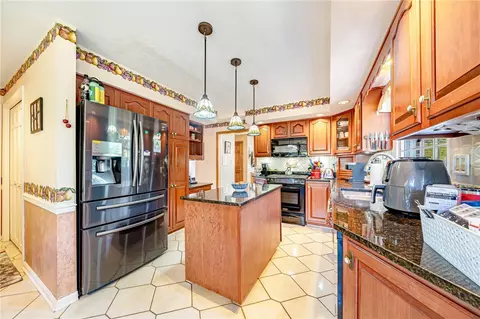 5602 Fox Chase Dr, Export, PA 15632 photo 12