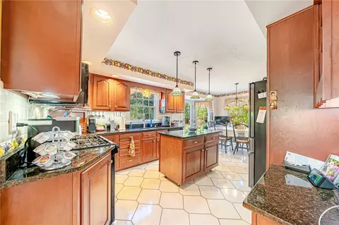 5602 Fox Chase Dr, Export, PA 15632 photo 11