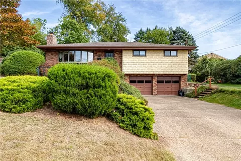418 Revere Dr, Monroeville, PA 15146