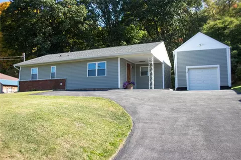 110 Franklin Farms Rd, Washington, PA 15301