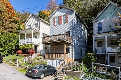 525 Washington St, Turtle Creek, PA 15145
