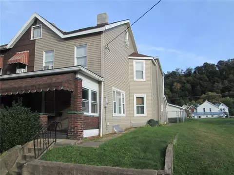 812 5th Ave, Ford City, PA 16226