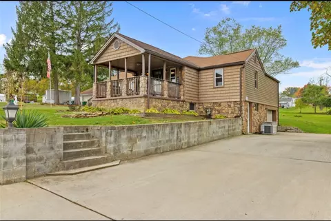 5324 Colonial Ave, Butler, PA 16001
