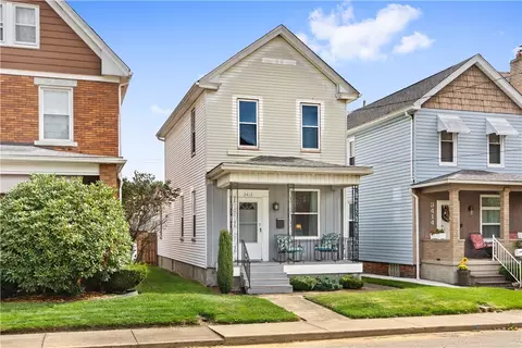 3416 7th Ave, Beaver Falls, PA 15010