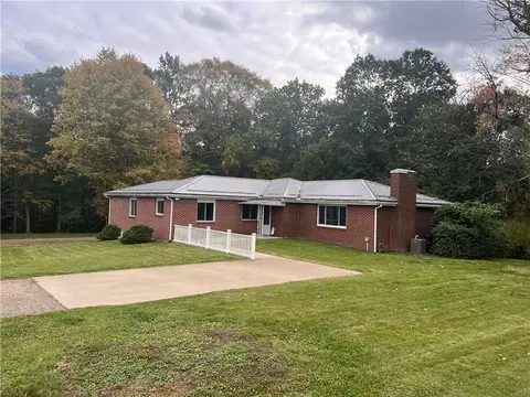3706 Saxonburg Blvd, Pittsburgh, PA 15238