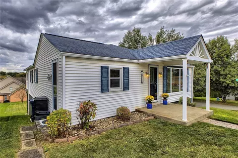 112 Rowe Rd, Harrison City, PA 15636