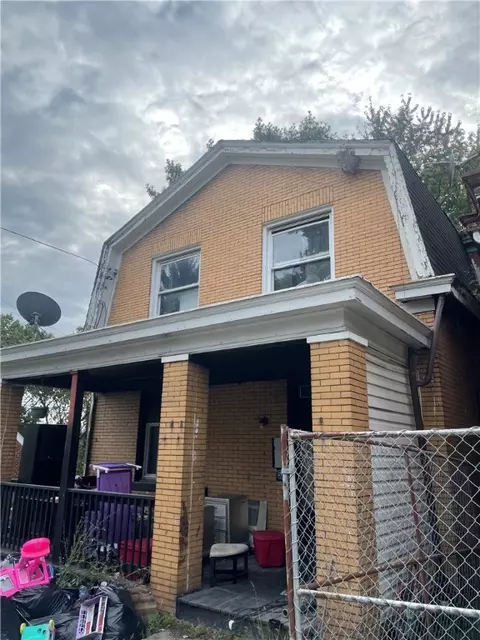 528 Mountain Ave, Pittsburgh, PA 15210