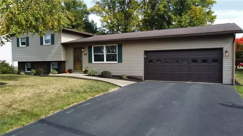 160 Heather Dr, Butler, PA 16001