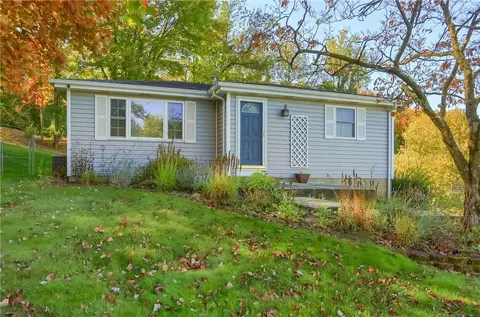 5310 Georgiann Dr, Gibsonia, PA 15044