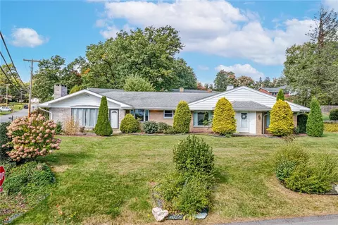 3010 Ben Venue Dr, Greensburg, PA 15601