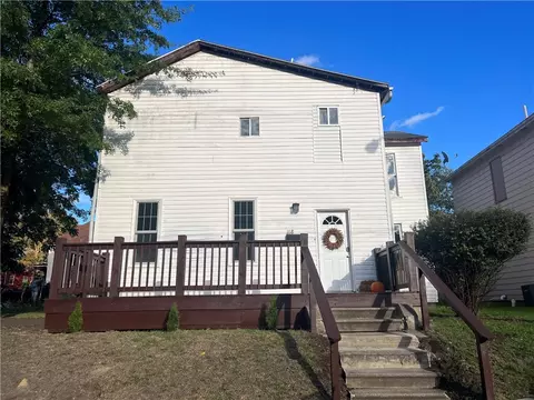 1118 10th Ave, Beaver Falls, PA 15010