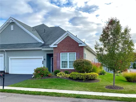 102 Patriot Ln, Sewickley, PA 15143