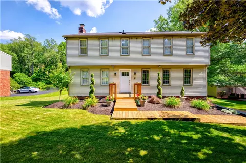 2321 Cramden Rd, Pittsburgh, PA 15241