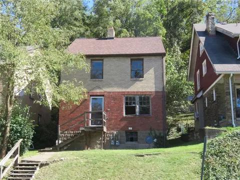 678 Princeton Blvd, Pittsburgh, PA 15221