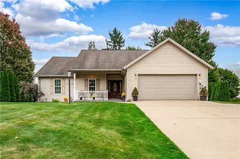 104 Camelot Dr, Butler, PA 16001