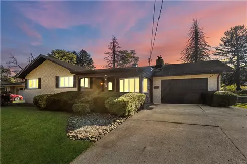 57 Willow Dr, Monessen, PA 15062