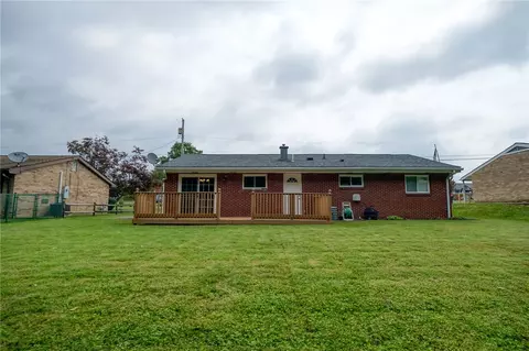 106 Longview Dr, Irwin, PA 15642 photo 23