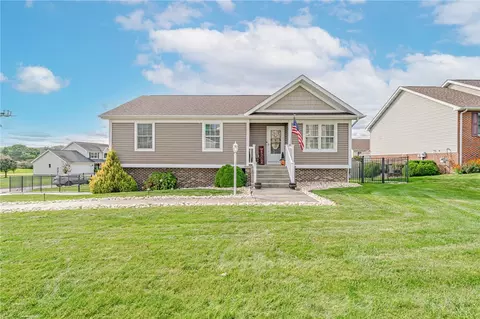 105 Camilla Cir, Mount Pleasant, PA 15666