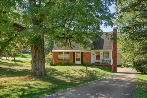 16 Midway Dr, Mckees Rocks, PA 15136