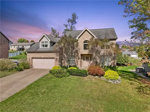 75 Ruble Dr, Uniontown, PA 15401