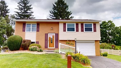 116 Layton Dr, Butler, PA 16001