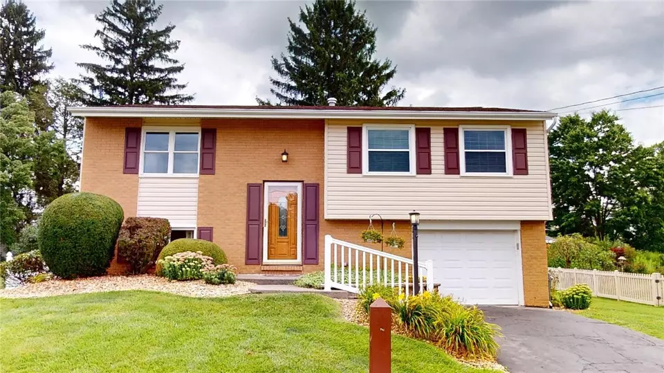  116 Layton Dr, Butler, PA 16001 photo 1
