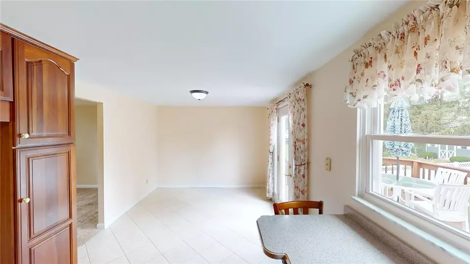  116 Layton Dr, Butler, PA 16001 photo 9