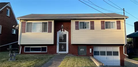 313 Charles St, Clairton, PA 15025