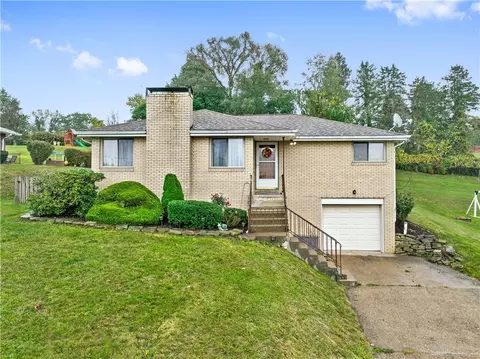 1349 Beach Dr, Monongahela, PA 15063