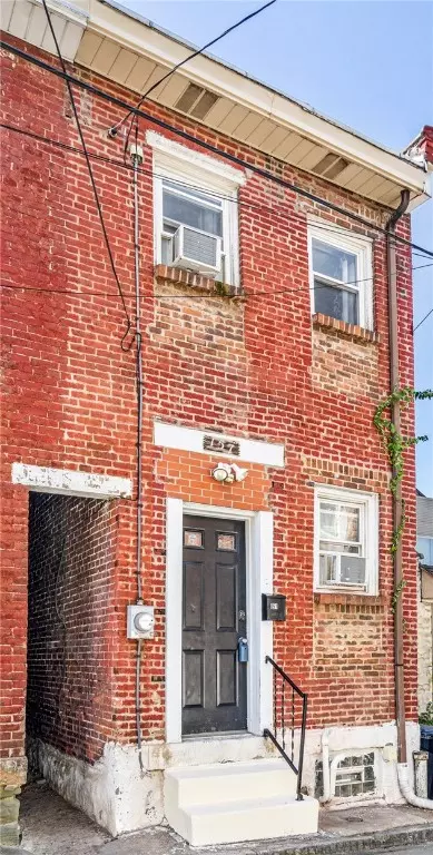 157 Locarna Way, Pittsburgh, PA 15201