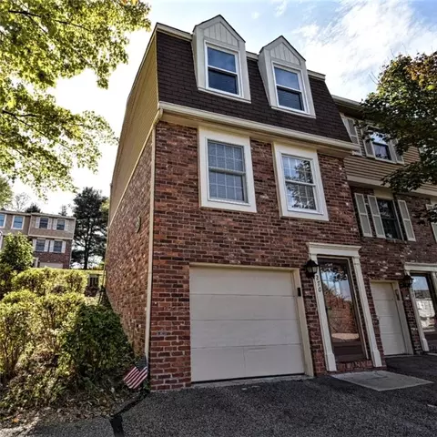 270 Quail Run Rd, Venetia, PA 15367