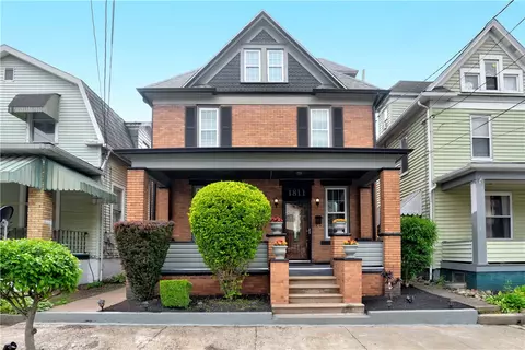 1811 3rd Ave, Beaver Falls, PA 15010