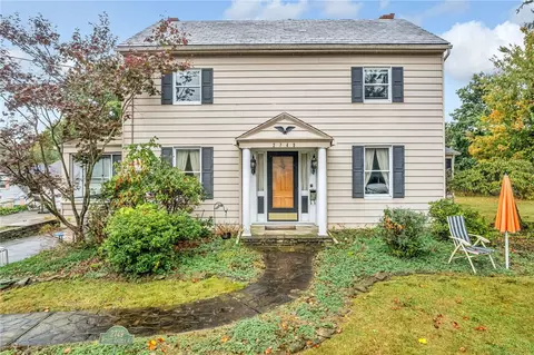 2749 Bethel Church Rd, Bethel Park, PA 15102