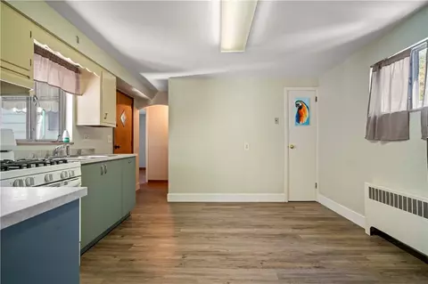 1830 Cecil St, Pittsburgh, PA 15215 photo 7