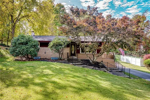 761 Chesapeake Ave, Pittsburgh, PA 15237