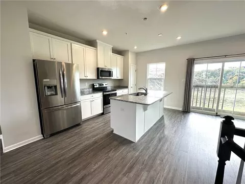 2023 Cade Dr, Monaca, PA 15061 photo 7